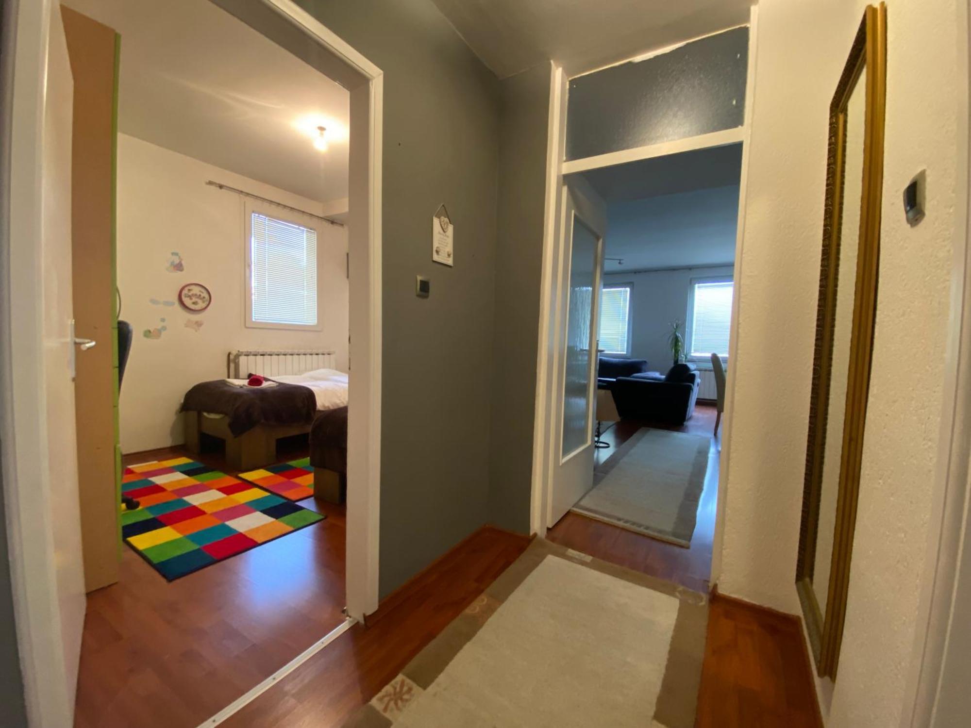 Apartment Apartman Asja