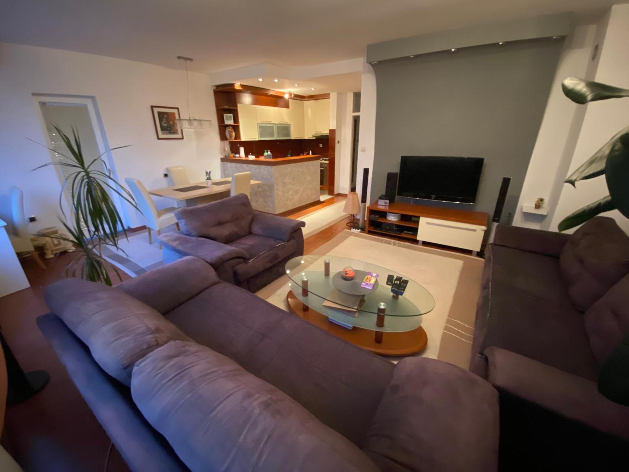 Apartment Apartman Asja *